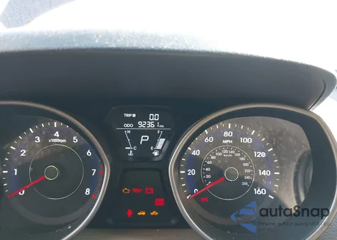 2013 Hyundai Elantra Gls/Limited z USA, uszkodzony, nr VIN 5NPDH4AE3DH299200